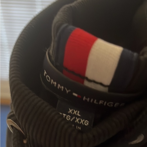 XXL Tommy Hilfiger sweatpant joggers they are brand new tried on once for size. - Picture 2 of 2
